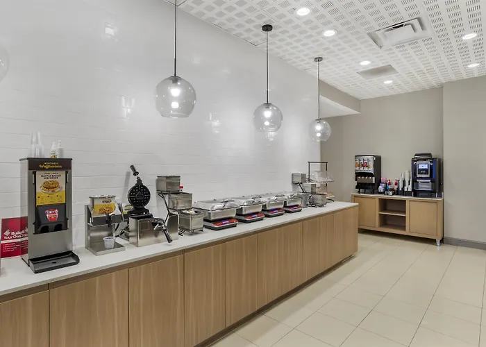 Best Western Plus Rose City Conference Inn